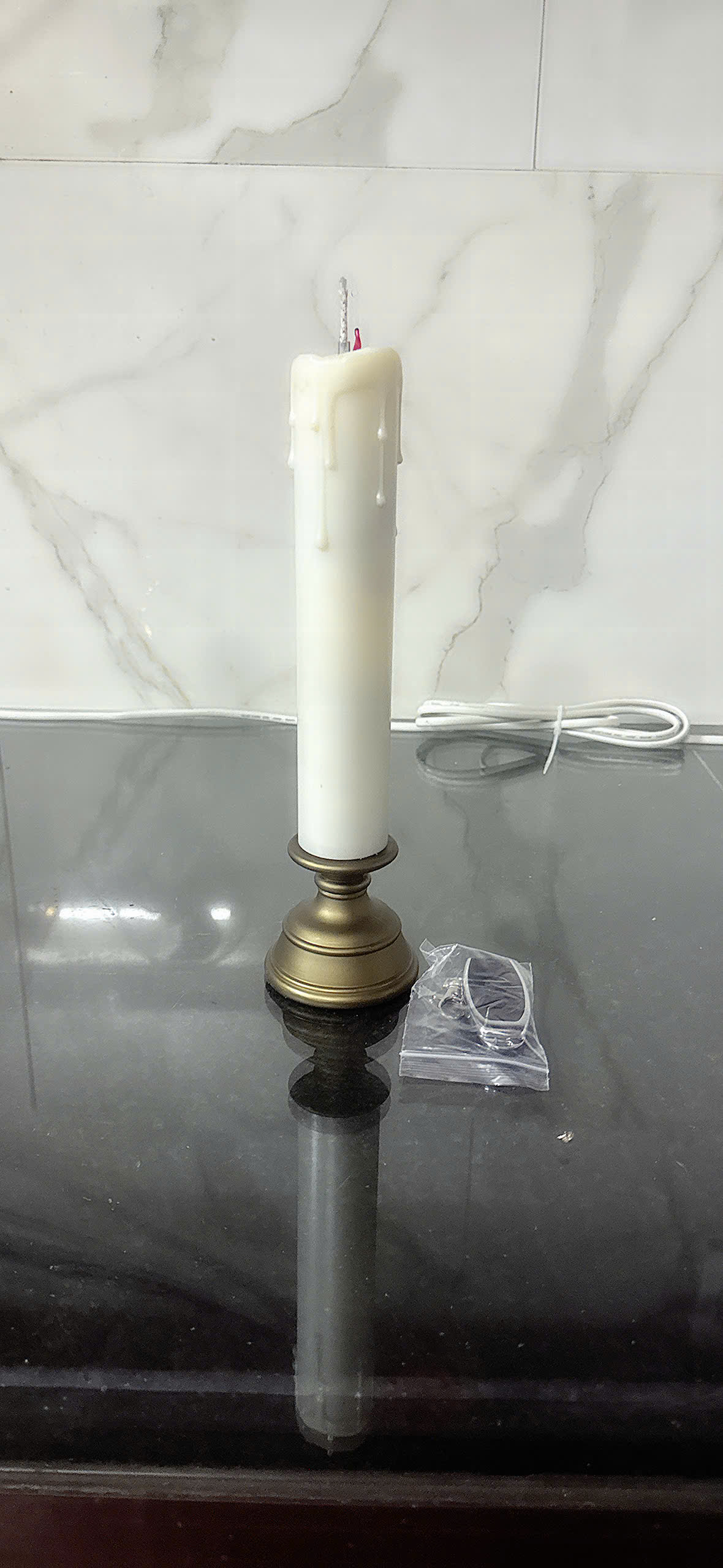 The Self-Burning Candle Remote - ảnh 2