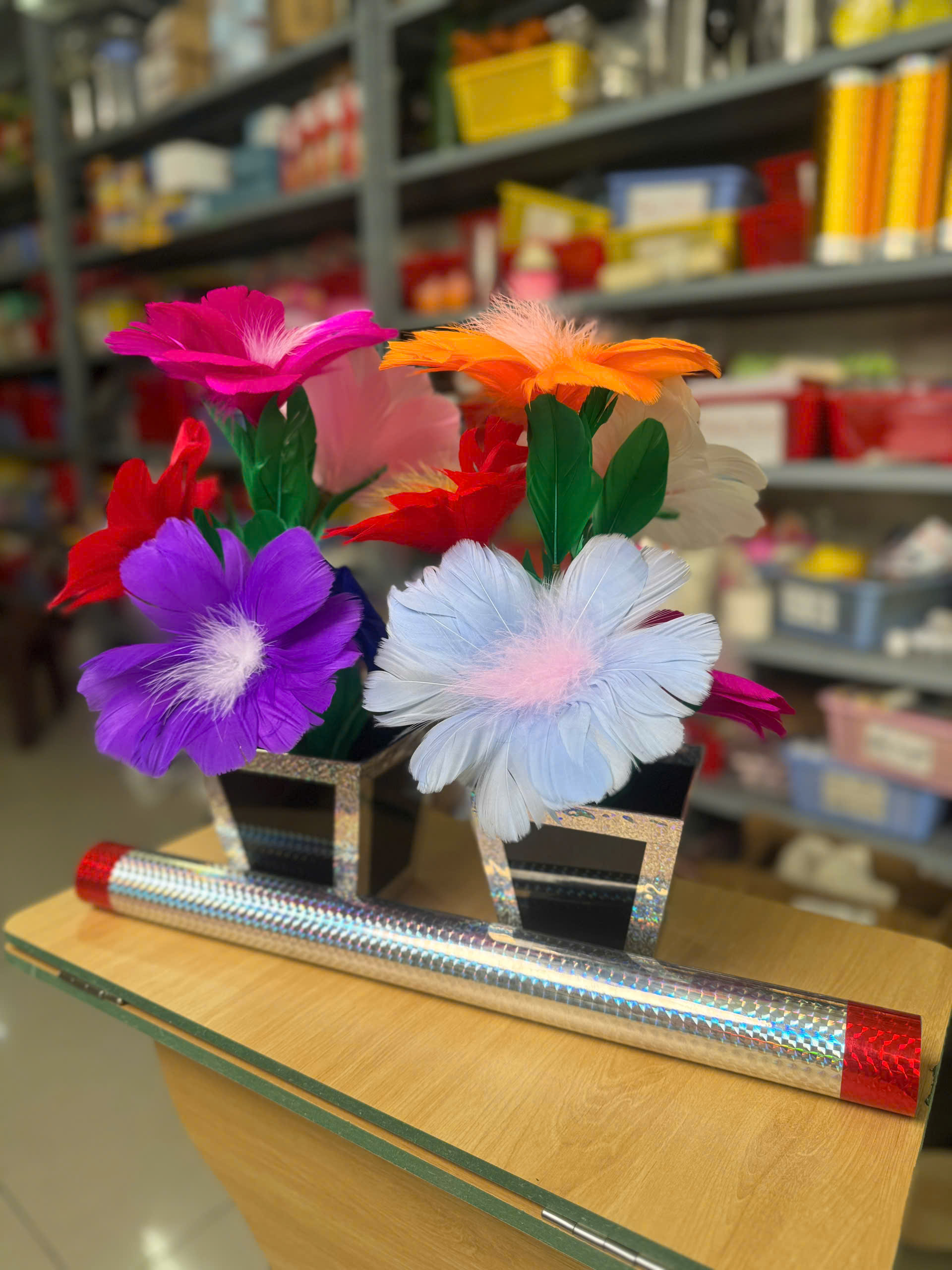 Flower Pot Split in Two, 10 Flowers - ảnh 3