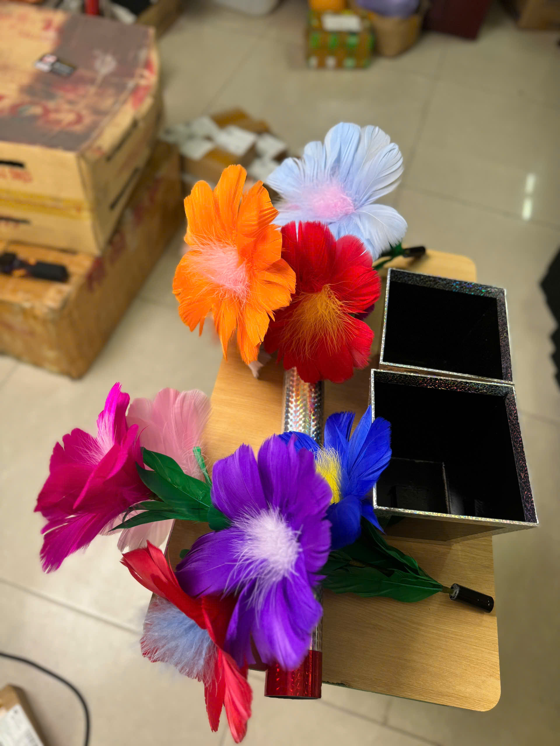 Flower Pot Split in Two, 10 Flowers - ảnh 5
