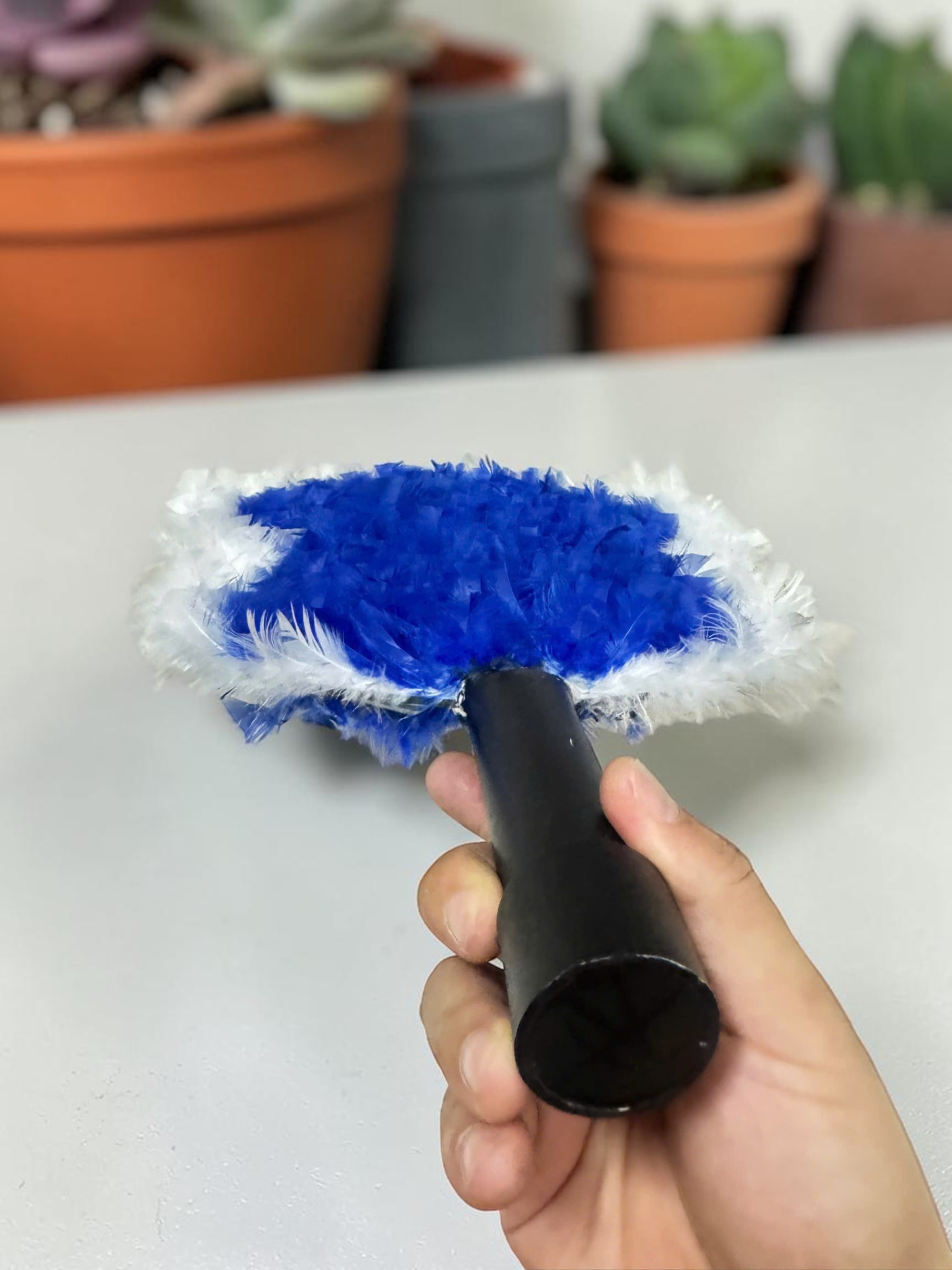 Flame Fan shoots 3 times and turns into a dove - ảnh 2