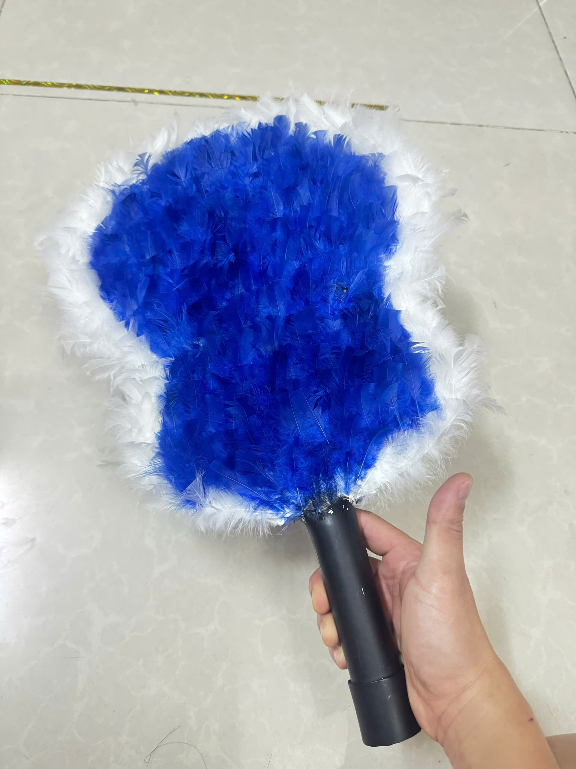 Flame Fan shoots 3 times and turns into a dove - ảnh 4