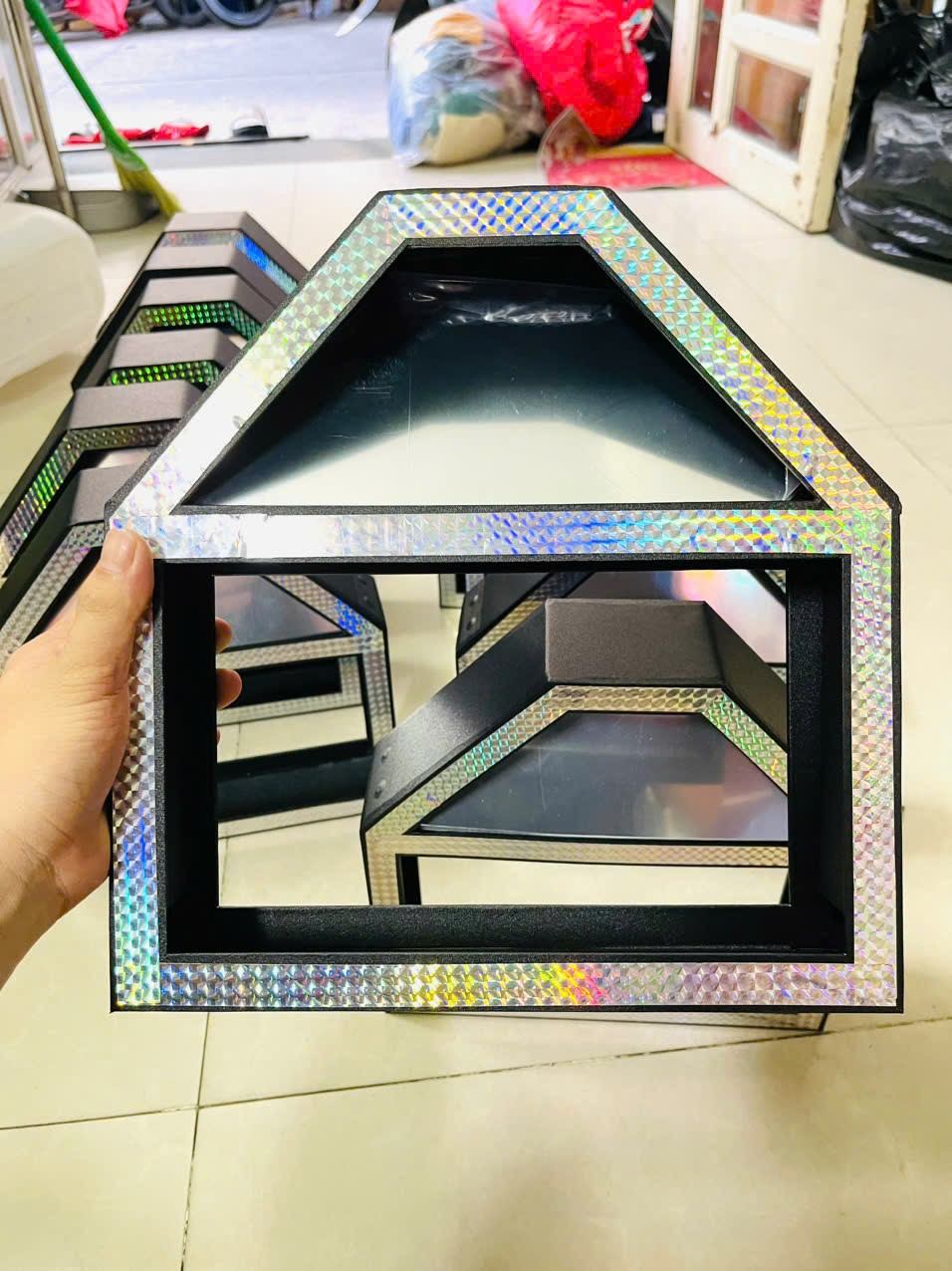 The Bubble House Appears with a Remote Pigeon - ảnh 5